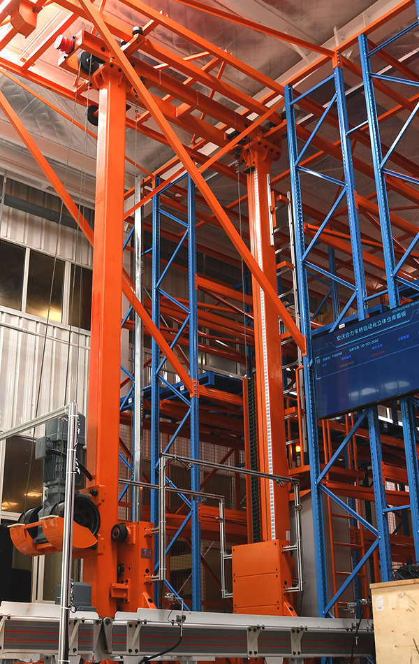 堆垛機(jī).png 堆垛機(jī).png